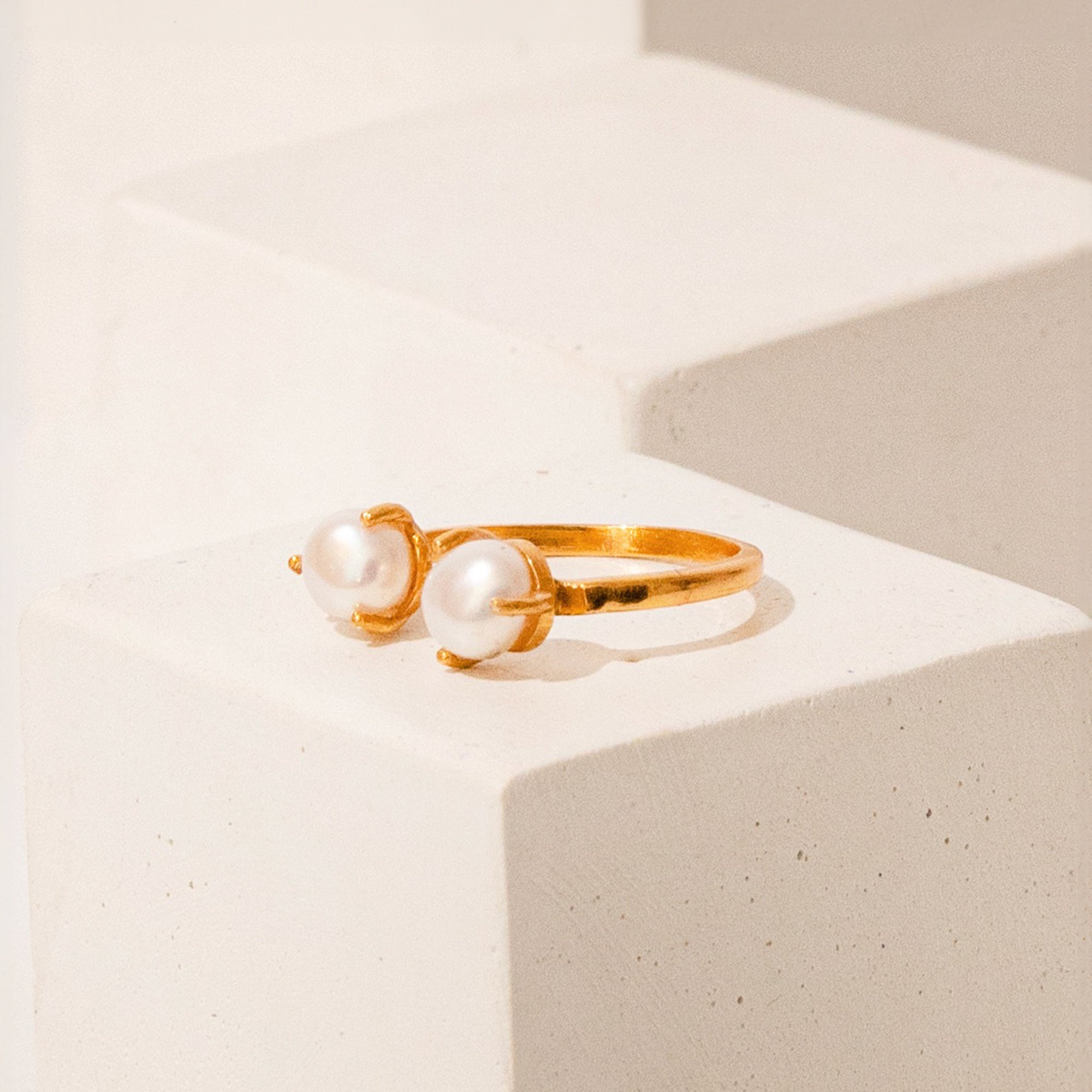 Snowball Ring Cultured Pearl